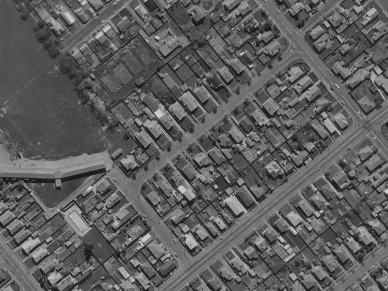 30 Dominion Avenue from the air, 1970-1974