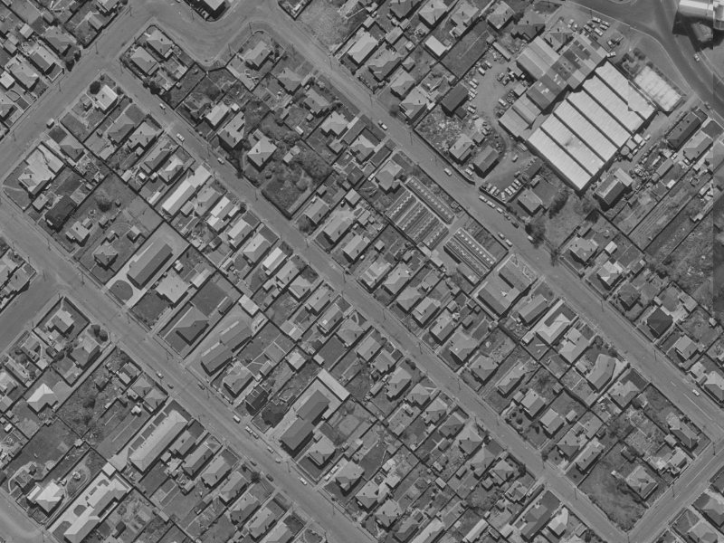 31 Gibbon Street from the air, 1970-1974
