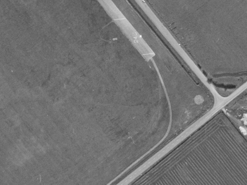 15 Avenger Crescent from the air, 1970-1974