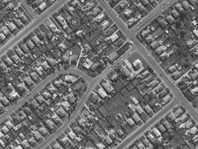 31–49 Bewdley Street from the air, 1970-1974