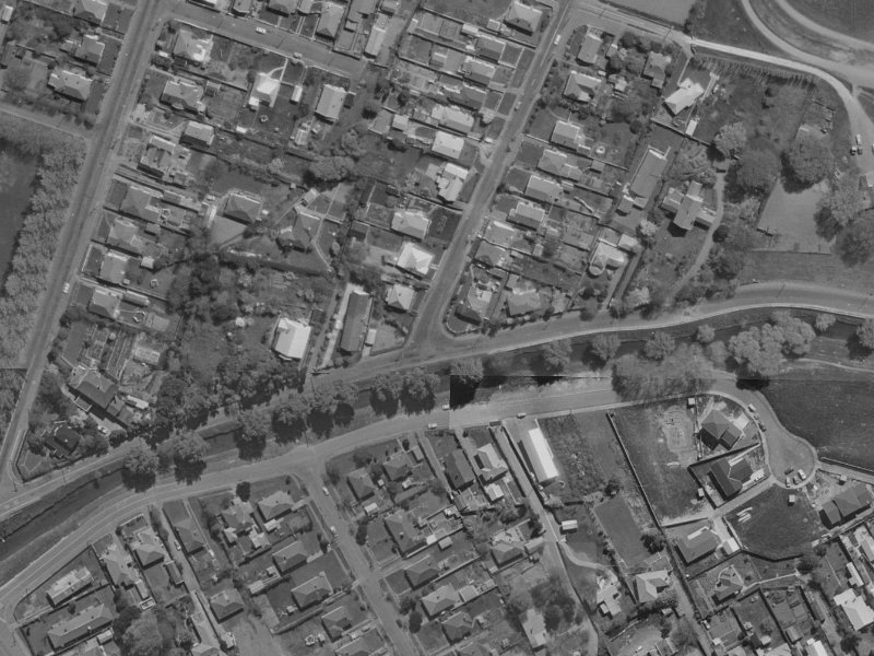41 Fifield Terrace from the air, 1970-1974