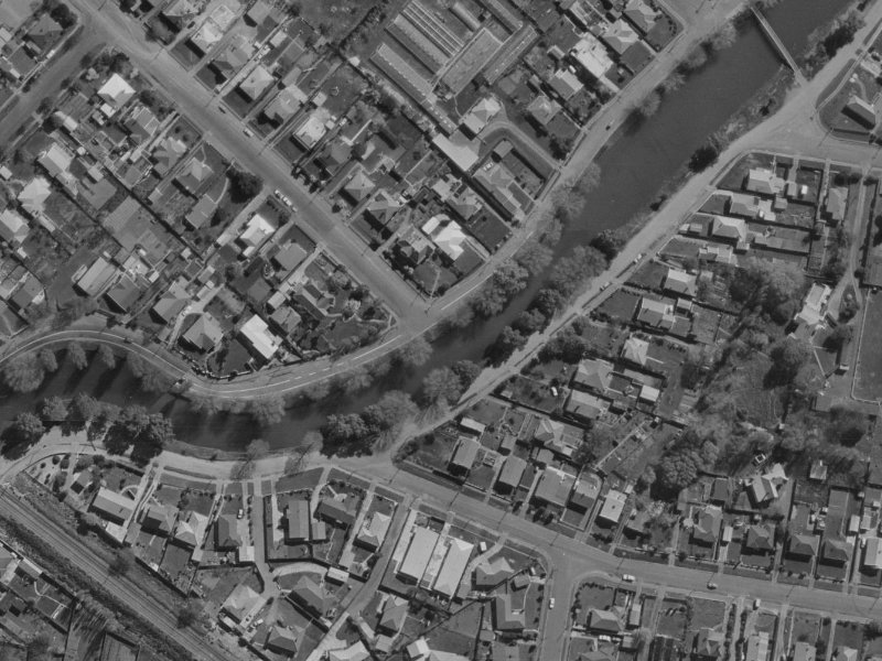 136 Richardson Terrace from the air, 1970-1974