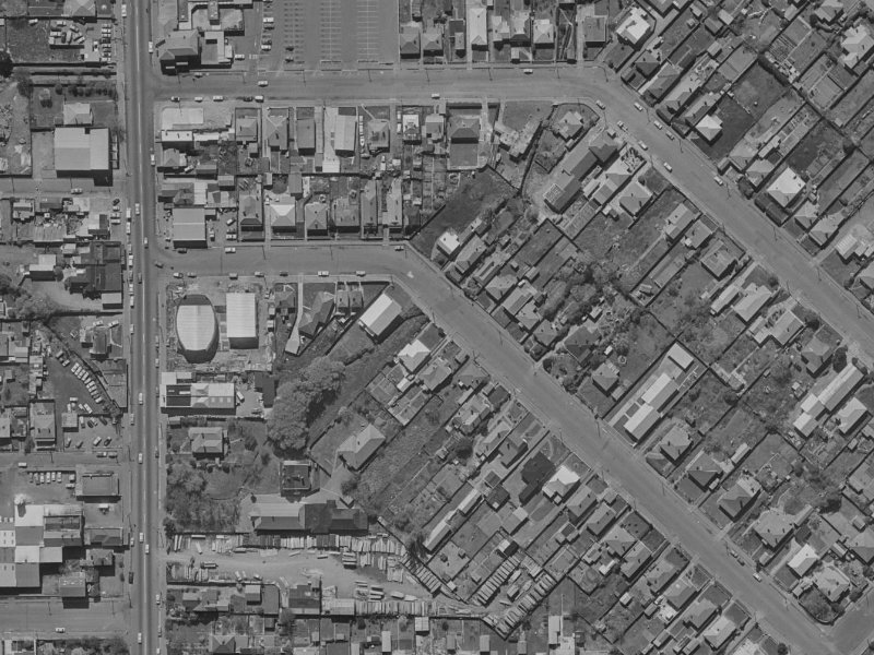 28 Southampton Street from the air, 1970-1974