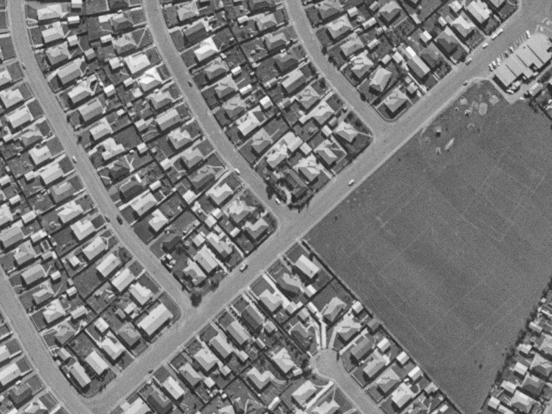52 Dunstan Crescent from the air, 1970-1974