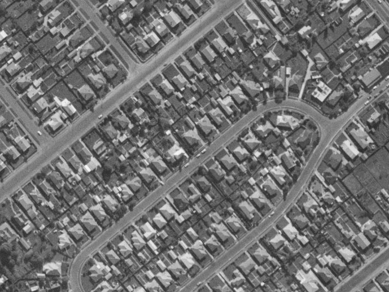45 Evesham Crescent from the air, 1970-1974
