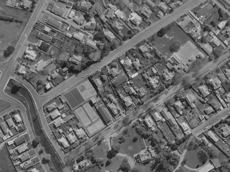24B Locarno Street from the air, 1970-1974