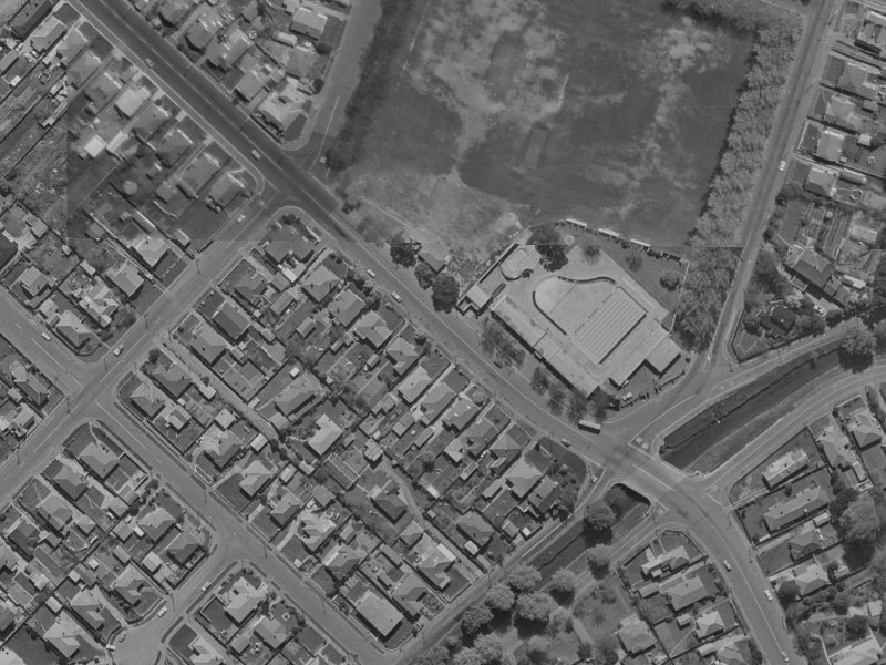 15 Waltham Road from the air, 1970-1974