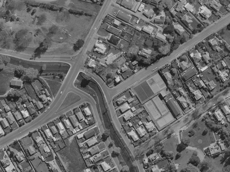 5 Locarno Street from the air, 1970-1974