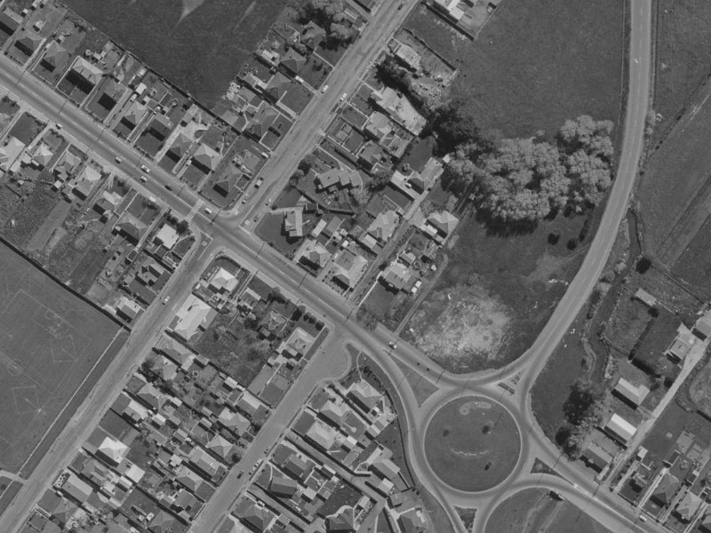 827A Ferry Road from the air, 1970-1974