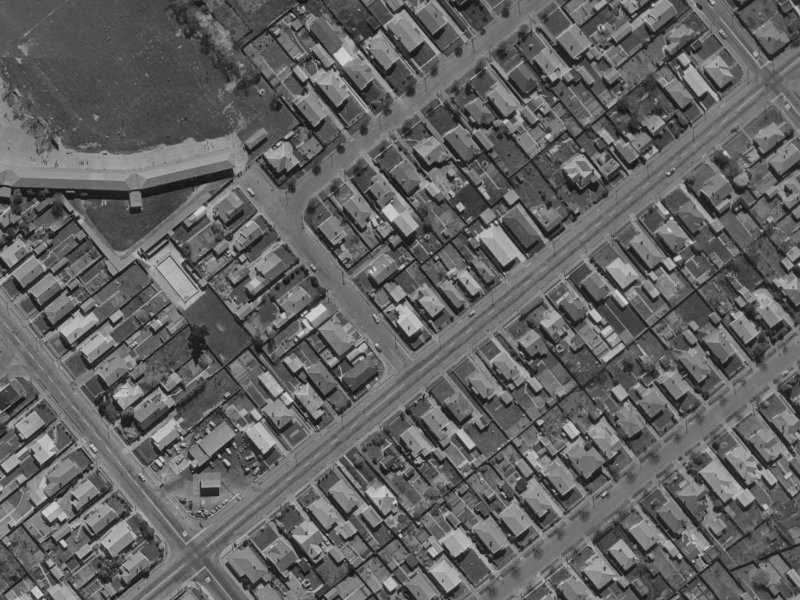 6 Dominion Avenue from the air, 1970-1974