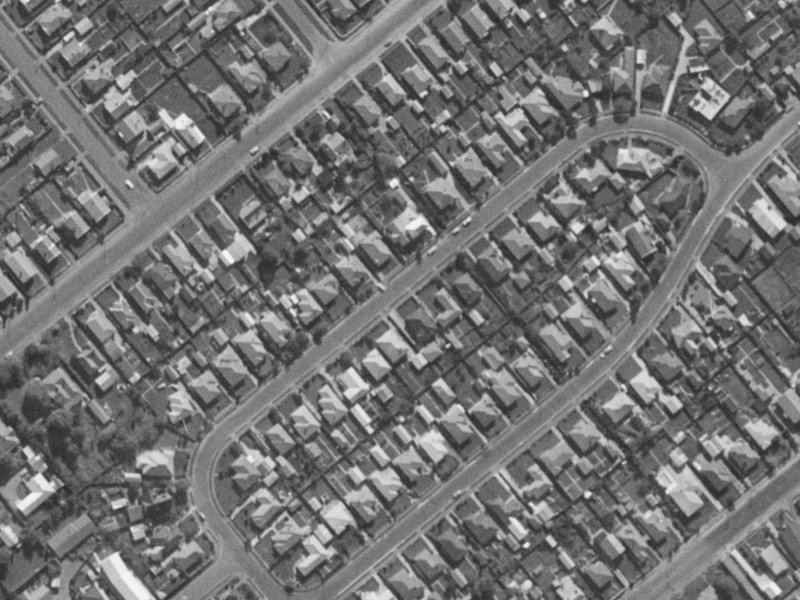 34 Evesham Crescent from the air, 1970-1974