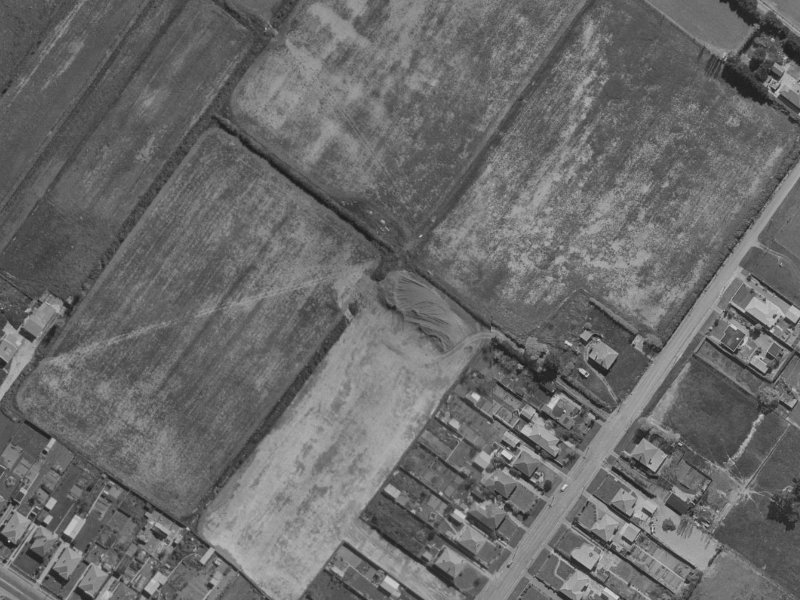 23 Kotuku Crescent from the air, 1970-1974