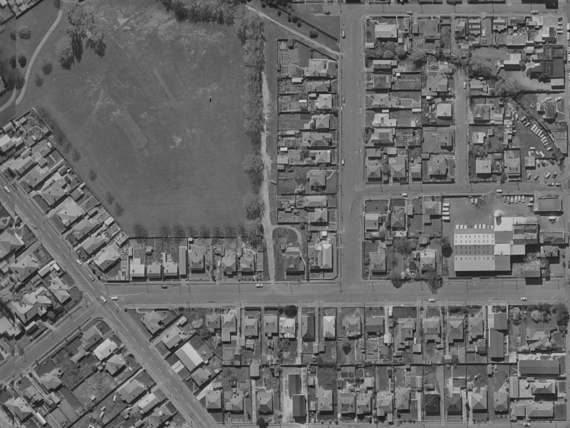 9 Forbes Street from the air, 1970-1974