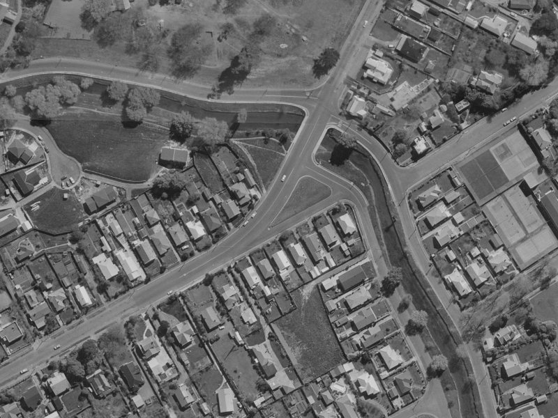 145–149 St Martins Road from the air, 1970-1974