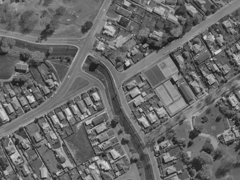 121 Fifield Terrace from the air, 1970-1974