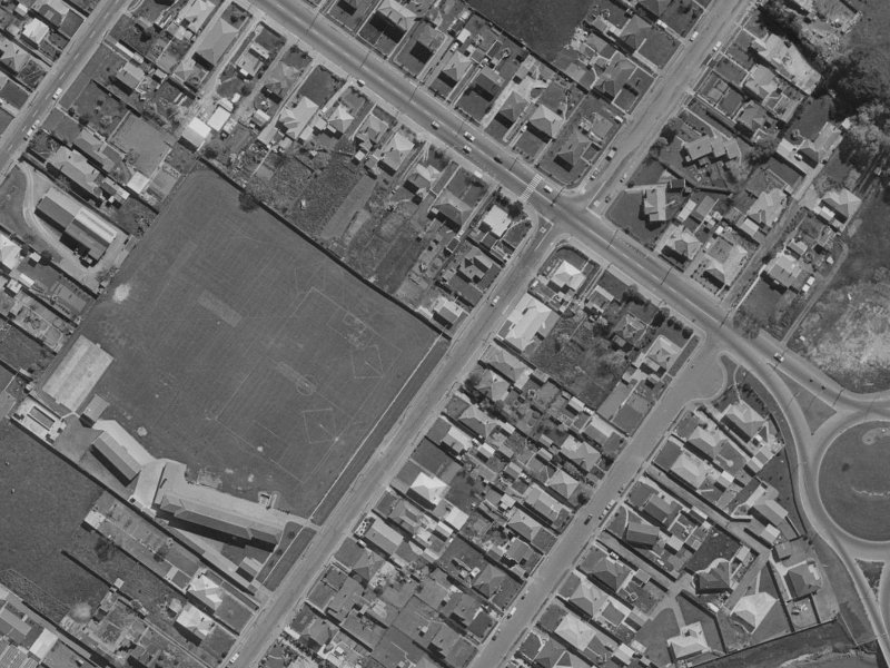 10 Gould Crescent from the air, 1970-1974