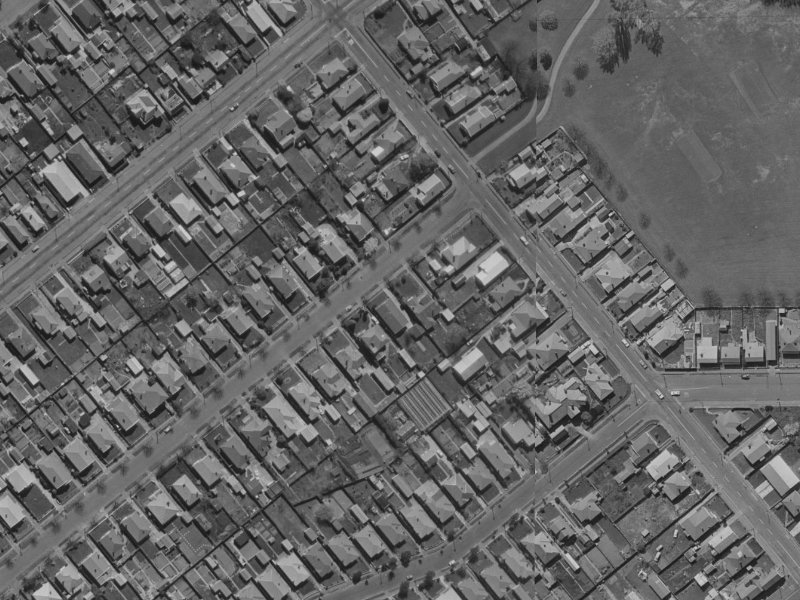 124 Roker Street from the air, 1970-1974