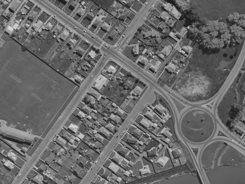 738 Ferry Road from the air, 1970-1974
