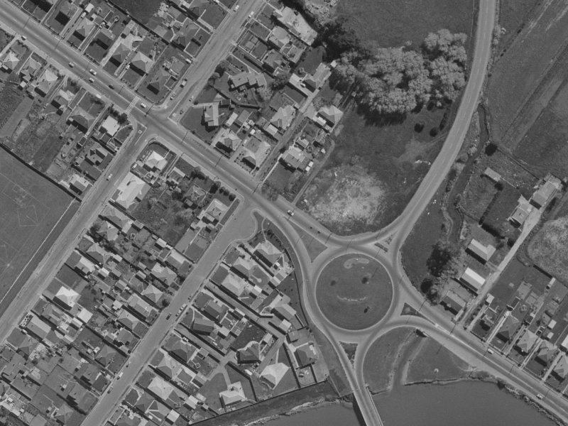 829 Ferry Road from the air, 1970-1974