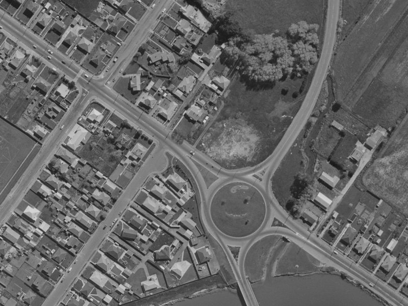 841E Ferry Road from the air, 1970-1974