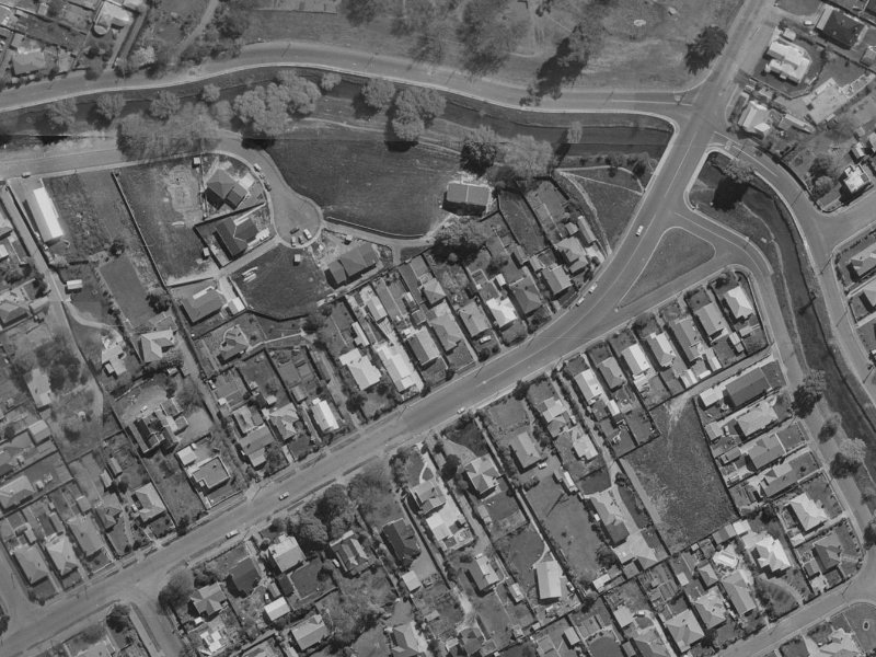 137 St Martins Road from the air, 1970-1974