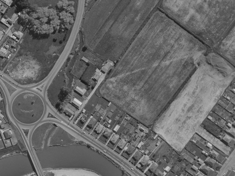 79 Kotuku Crescent from the air, 1970-1974