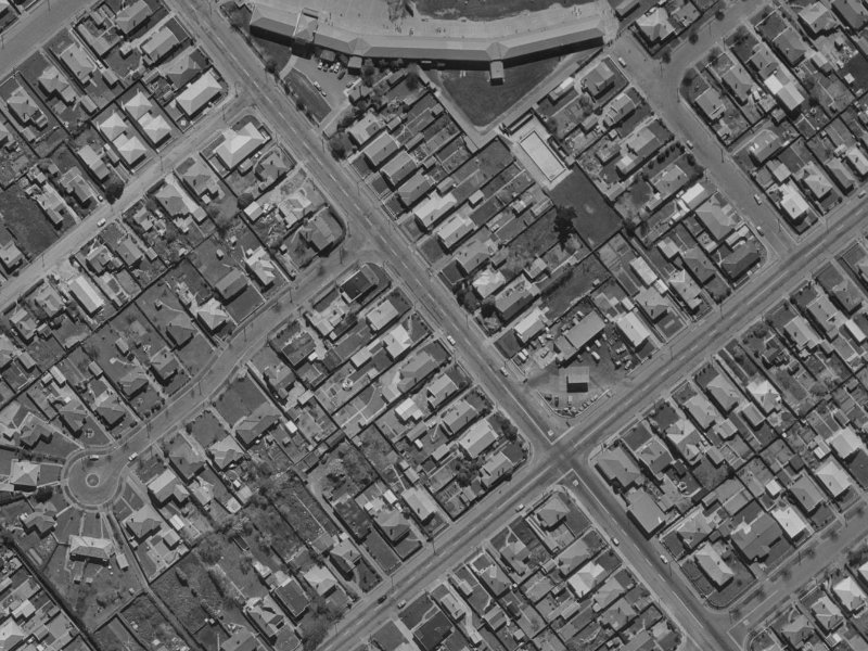 187-189 Selwyn Street from the air, 1970-1974