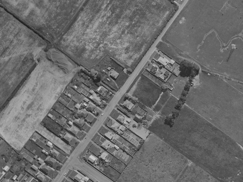 46 Charlesworth Street from the air, 1970-1974