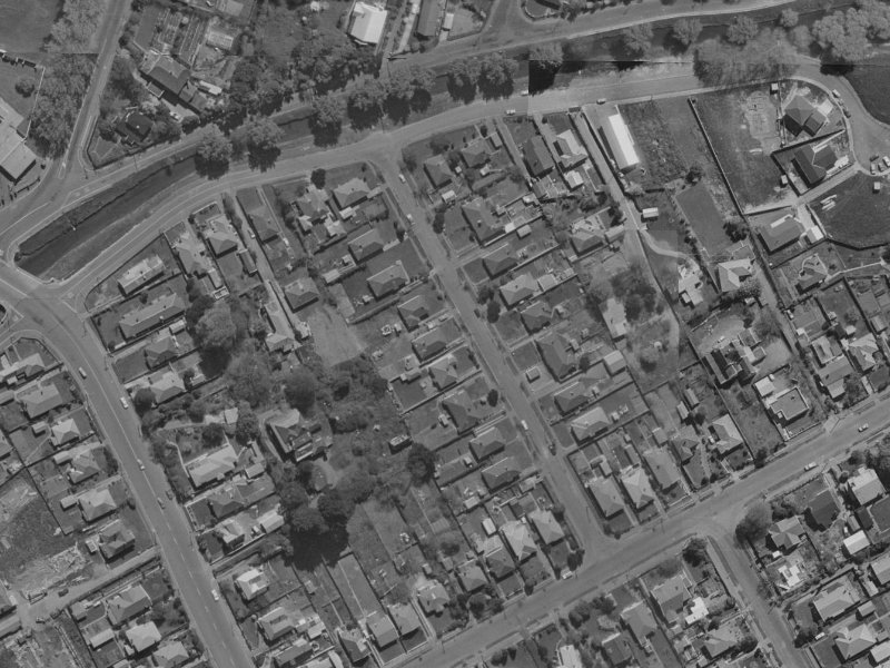 15 Wilding Street from the air, 1970-1974