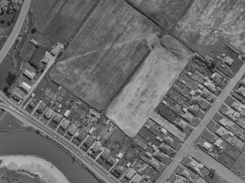 63 Kotuku Crescent from the air, 1970-1974
