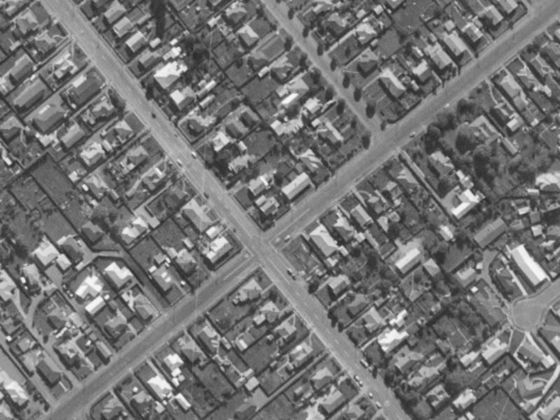 95A Neville Street from the air, 1970-1974