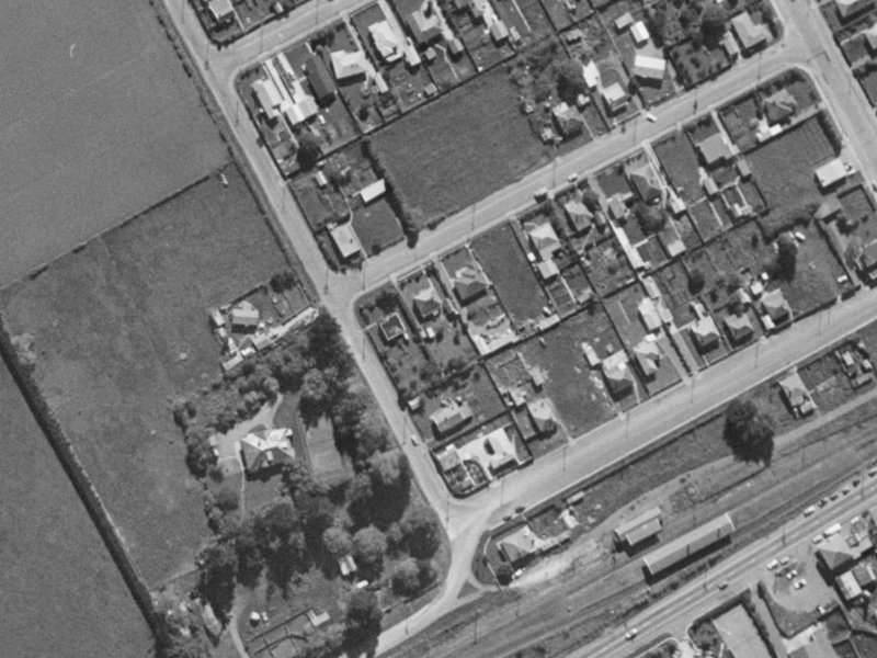 19A Mahoe Street from the air, 1970-1974