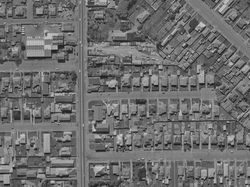 7 Roxburgh Street from the air, 1970-1974
