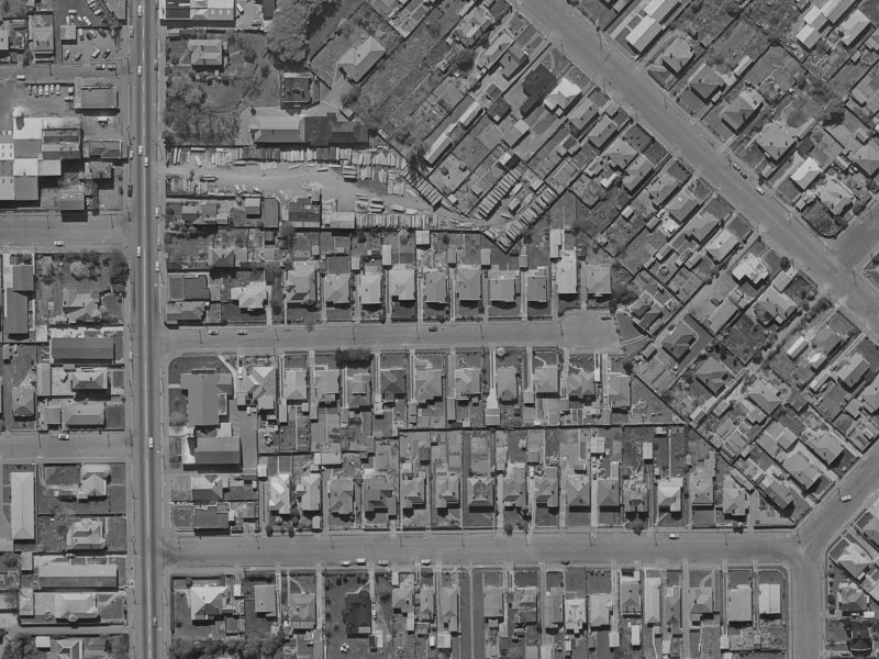 17C Roxburgh Street from the air, 1970-1974