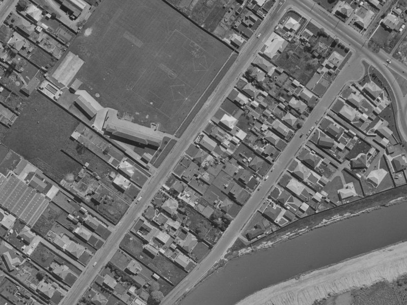 23 Gould Crescent from the air, 1970-1974