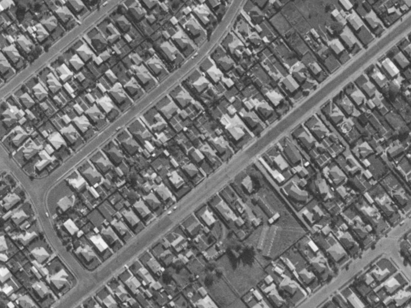 93 Cobham Street from the air, 1970-1974