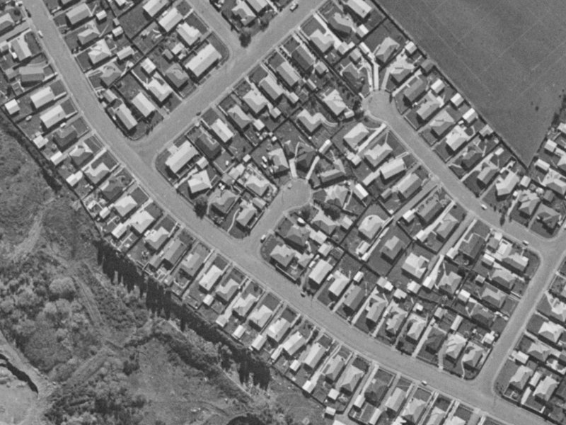 4 Silverwood Place from the air, 1970-1974