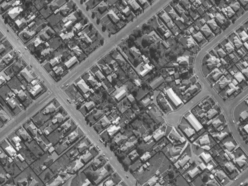 76A Neville Street from the air, 1970-1974