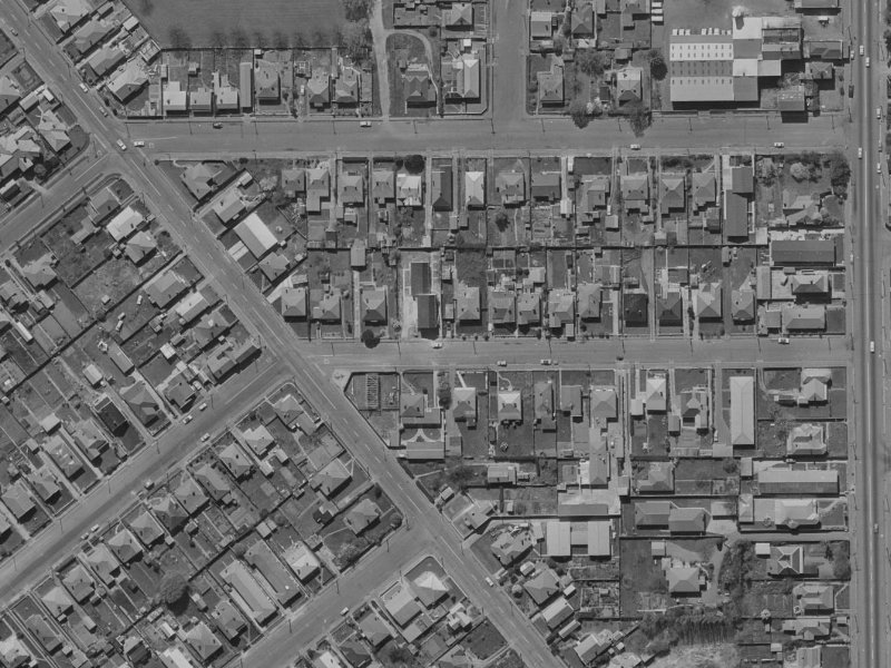 11 Boon Street from the air, 1970-1974