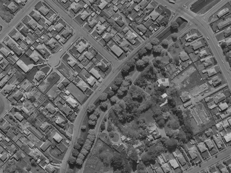339 Eastern Terrace from the air, 1970-1974