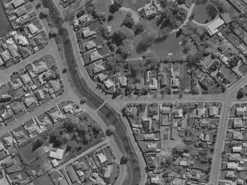5 Ford Road from the air, 1970-1974