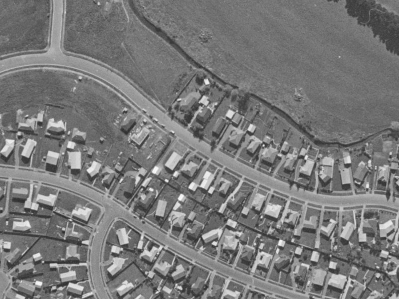 48 Warren Crescent from the air, 1970-1974