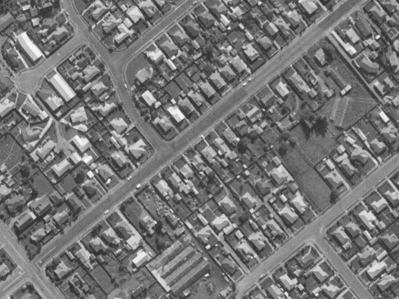 74 Cobham Street from the air, 1970-1974