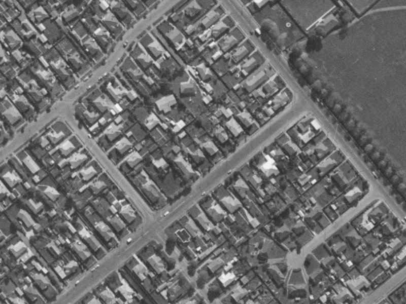 67 Wychbury Street from the air, 1970-1974