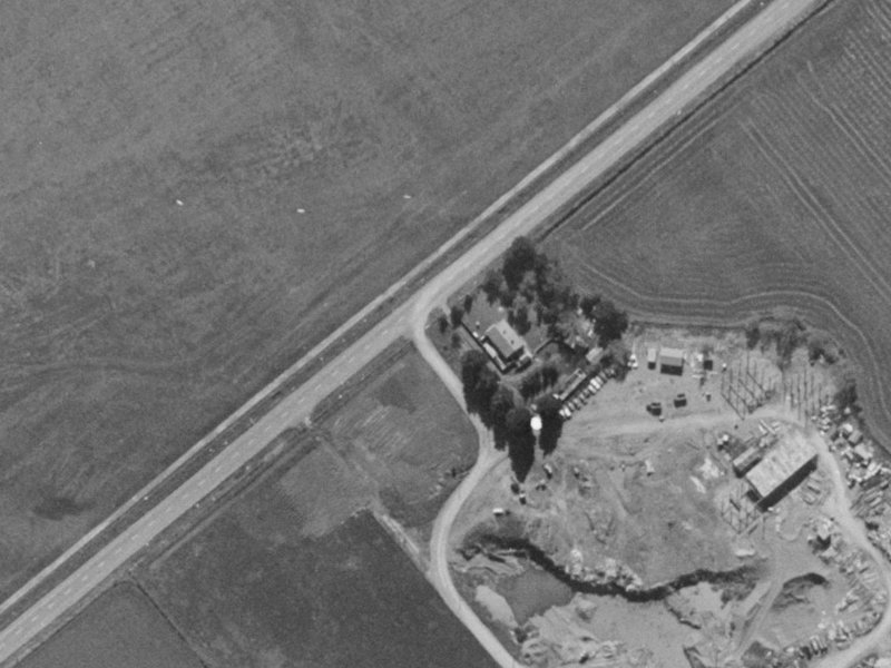 1 Musgrove Close from the air, 1970-1974