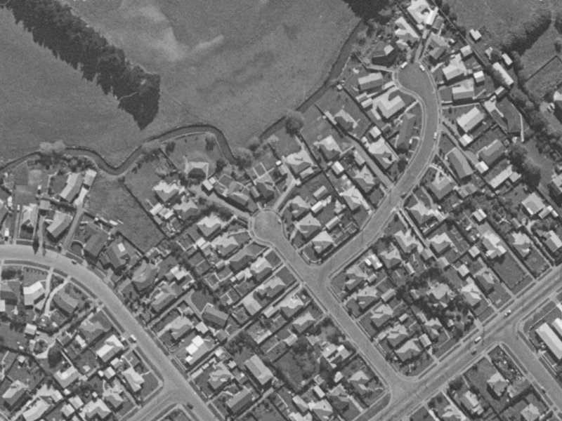 18 Kinnaird Place from the air, 1970-1974