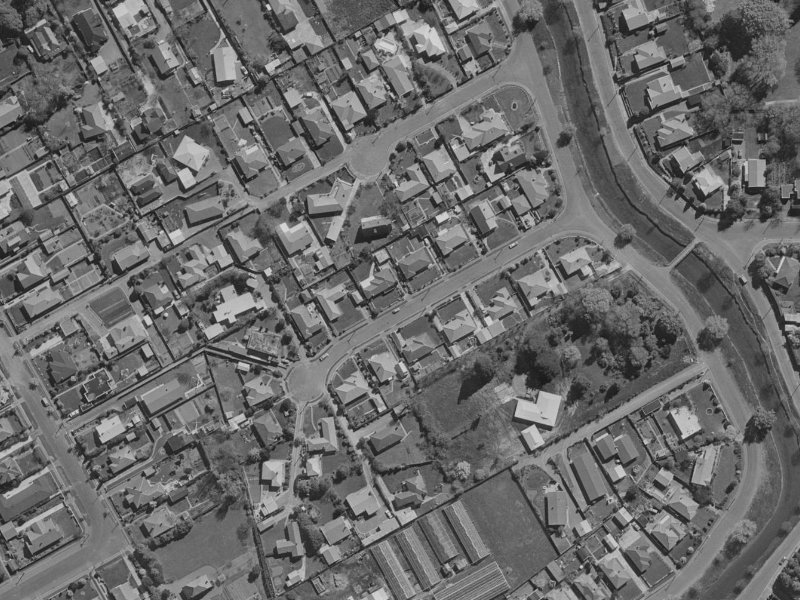 10 Derrett Place from the air, 1970-1974