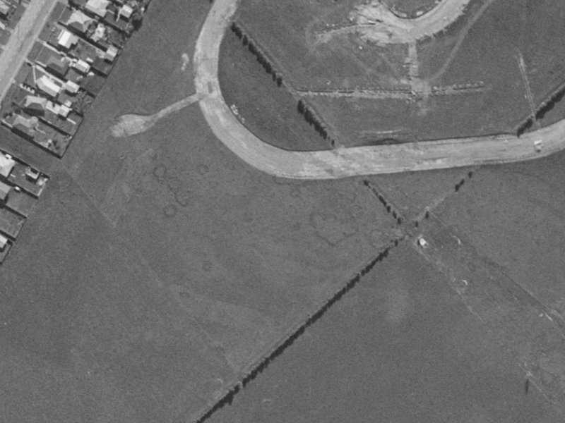 44 Oakley Crescent from the air, 1970-1974