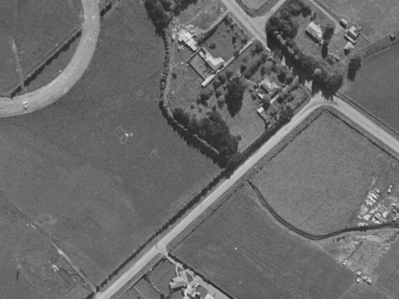 68R Awatea Road from the air, 1970-1974