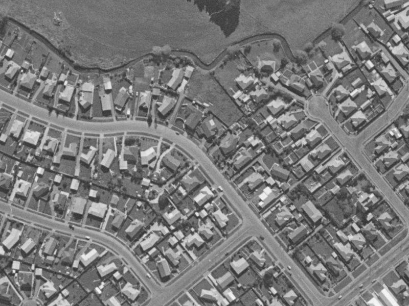 18 Warren Crescent from the air, 1970-1974